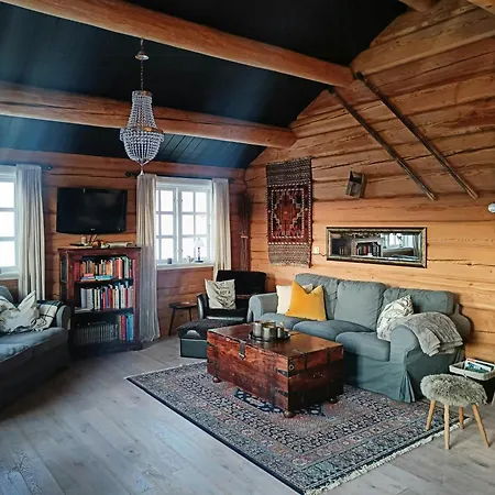 Log Near Muen And Myafallene *