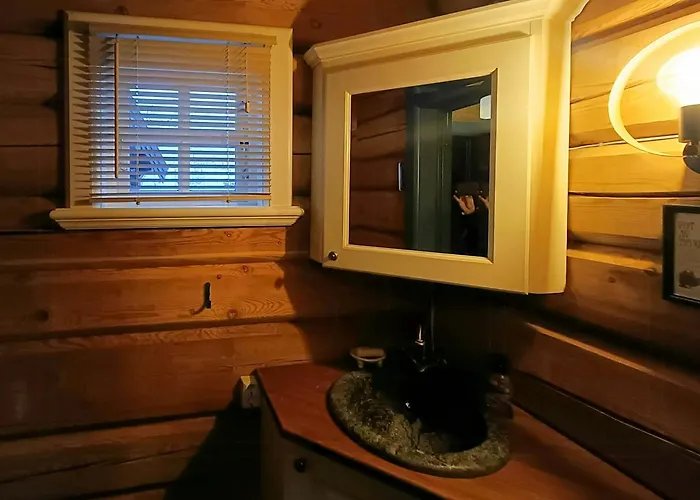 Holiday home Log Near Muen And Myafallene